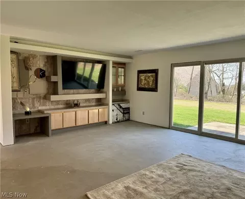 Other - 255 Fuller Dr NE, Warren, OH 44484 photo 1 of 13
