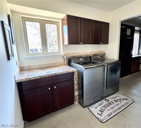 Other - 255 Fuller Dr NE, Warren, OH 44484 photo 3 of 13