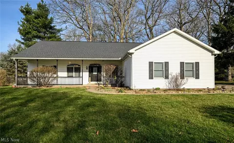 1111 Millbrook Sq NE, Bolivar, OH 44612