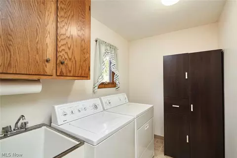 4024 Devonshire Cir, Stow, OH 44224 photo 13