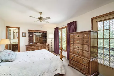 4024 Devonshire Cir, Stow, OH 44224 photo 16