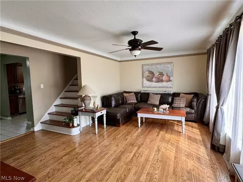29967 Warren Rd, Wickliffe, OH 44092 photo 8