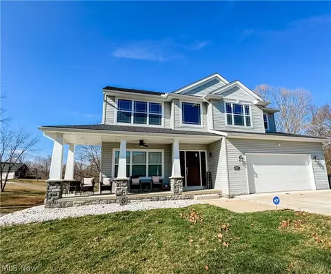 237 Smitherman Rd, Washington, WV 26181