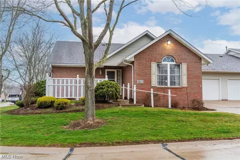 3217 Bayberry Cv, Wooster, OH 44691
