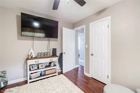 361 Poland Ave, Struthers, OH 44471 photo 13