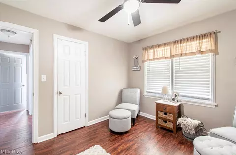 361 Poland Ave, Struthers, OH 44471 photo 12