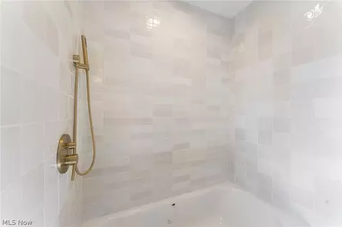 430 Brandon Ave, Struthers, OH 44471 photo 16