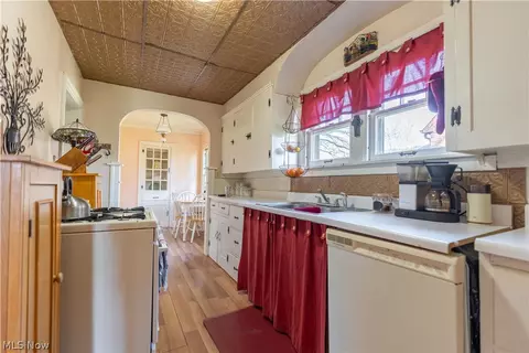 Kitchen - 357 Raff Rd NW, Canton, OH 44708 photo 1 of 5