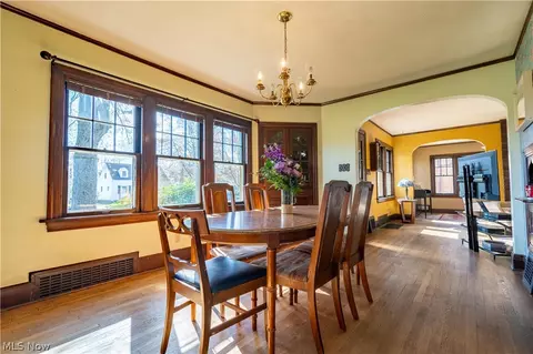 Dining - 357 Raff Rd NW, Canton, OH 44708 photo 2 of 4