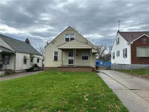 835 Pasadena Ave, Youngstown, OH 44502