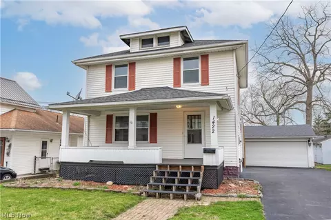 1422 Main Ave W, Massillon, OH 44647