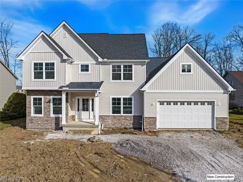 30892 Schwartz Rd, Westlake, OH 44145
