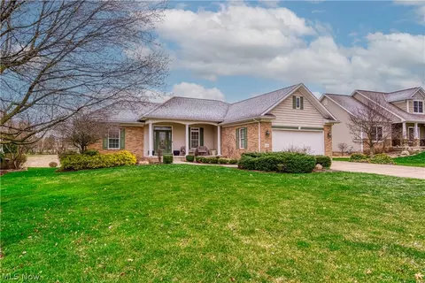 5589 Noel St NE, Louisville, OH 44641