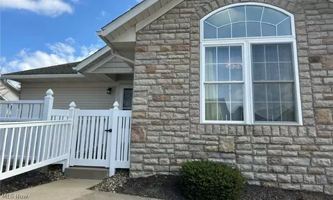 2452 Barrington Way, Wooster, OH 44691