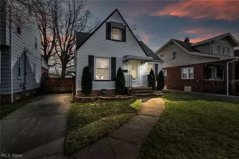 5111 Torrington Ave, Parma, OH 44134