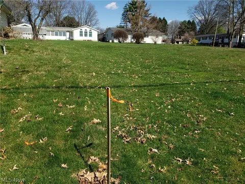 68-00390 001 Ridgecrest Dr, Wooster, OH 44691