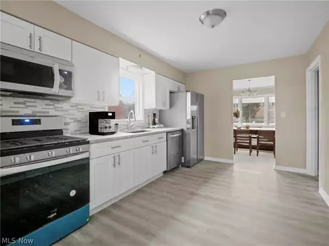 4012 Sunset Dr, Boardman, OH 44512 photo 9