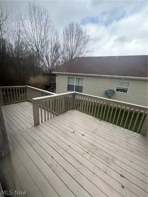 Exterior - 3949 Marsh Creek Ln, Rootstown, OH 44272 photo 2 of 3