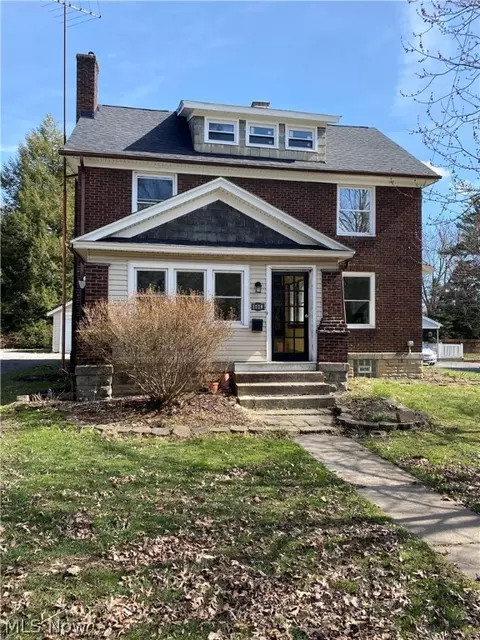 1220 N Ellsworth Ave, Salem, OH 44460