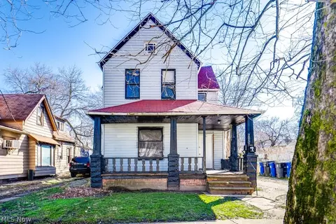 2051 W 83rd St, Cleveland, OH 44102