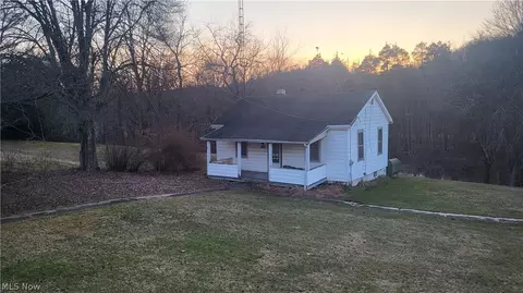 4550 County Hwy 75, Bergholz, OH 43908