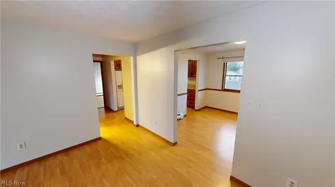 816 Pearson Cir #5, Boardman, OH 44512 photo 2