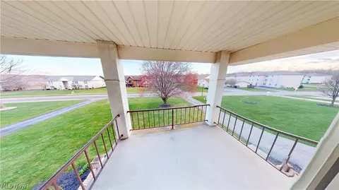 816 Pearson Cir #5, Boardman, OH 44512 photo 6
