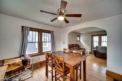 Dining - 251 Denison Ave, Elyria, OH 44035 photo 1 of 2