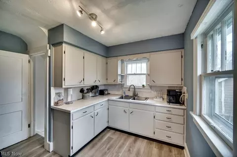Kitchen - 251 Denison Ave, Elyria, OH 44035 photo 1 of 3