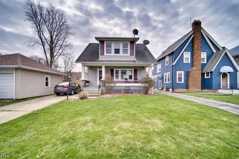 Exterior - 251 Denison Ave, Elyria, OH 44035 photo 2 of 15