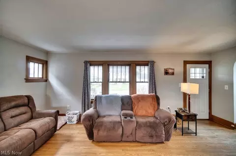 Living - 251 Denison Ave, Elyria, OH 44035 photo 3 of 3