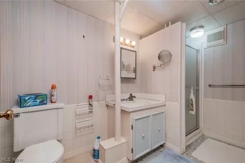 5885 Canterbury St NW, Canton, OH 44708 photo 31