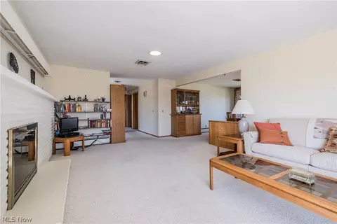 5885 Canterbury St NW, Canton, OH 44708 photo 11