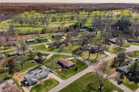 5885 Canterbury St NW, Canton, OH 44708 photo 44