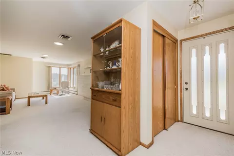 5885 Canterbury St NW, Canton, OH 44708 photo 6