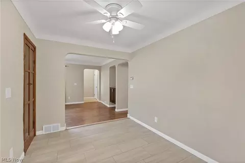 7528 State Rd, Parma, OH 44134 photo 10