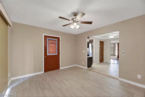 7528 State Rd, Parma, OH 44134 photo 18