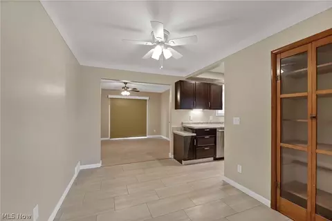 7528 State Rd, Parma, OH 44134 photo 9