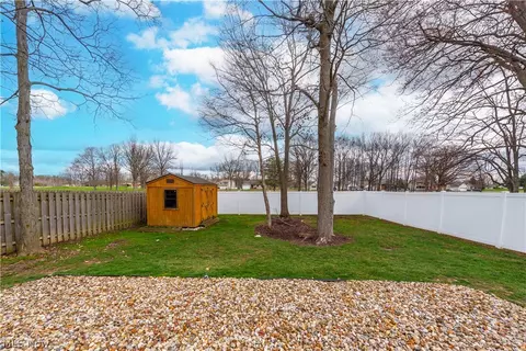233 Forest Park Dr, Lagrange, OH 44050 photo 40