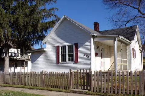 356 Schaum Ave, Zanesville, OH 43701