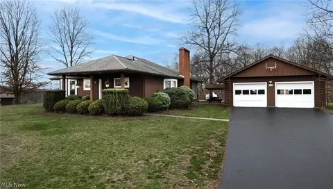 9130 Ottawa Trl, Negley, OH 44441