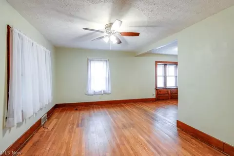 851 Ranney St, Akron, OH 44310 photo 11