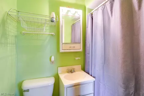 851 Ranney St, Akron, OH 44310 photo 19
