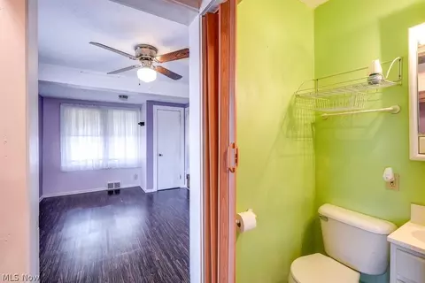 851 Ranney St, Akron, OH 44310 photo 18
