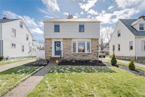 3782 E Antisdale Rd, South Euclid, OH 44118