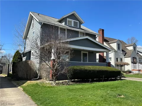 500 Kenilworth Ave SE, Warren, OH 44483