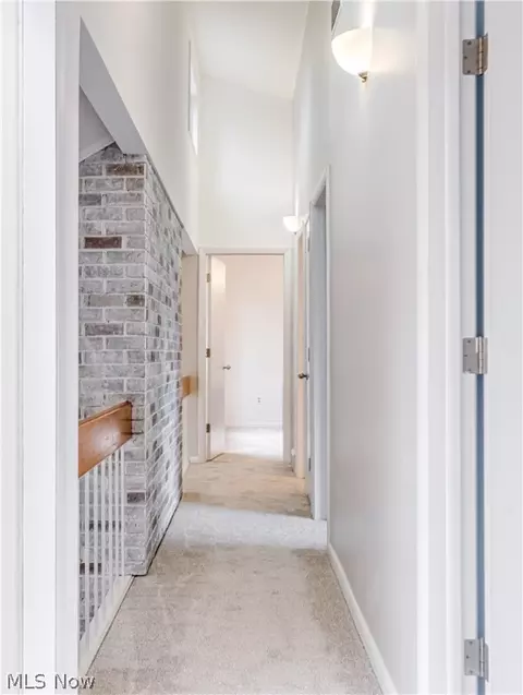 Entry Way - 344 Silver Ridge Dr, Copley, OH 44321 photo 2 of 2