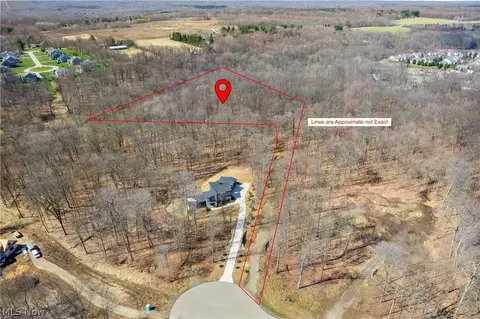 Sl18 Tulip Lane, Chagrin Falls, OH 44023