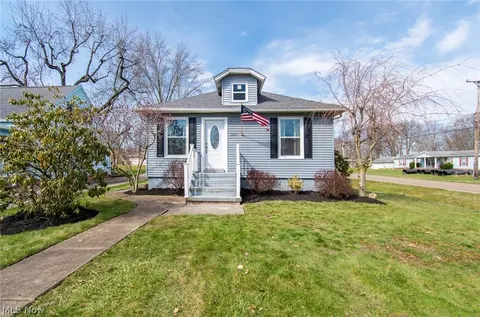395 E Vermont Ave, Sebring, OH 44672