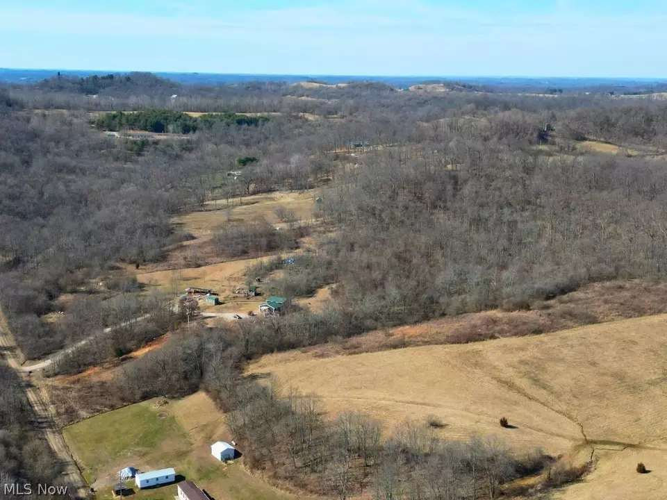  9045 Wilsonwood Rd, Blue Rock, OH 43720 photo 6